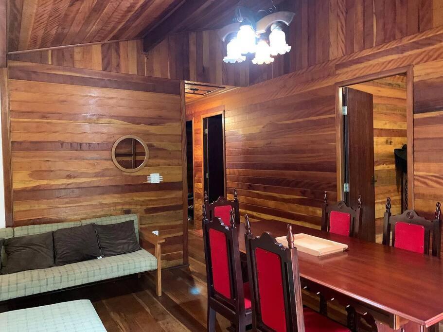 Confortavel Casa Com Lareira 10Min Capivari Campos do Jordao Dış mekan fotoğraf